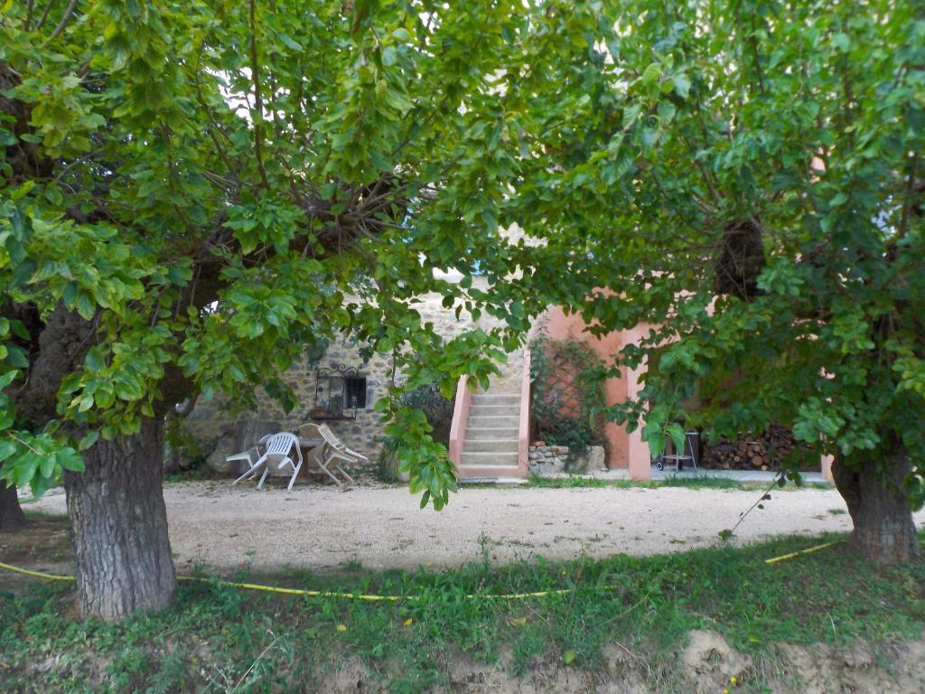 Chambres D'Hote Les Jardins De Prasserat Валлон-Пон-д'Арк Номер фото